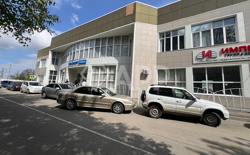 Сдам помещение свободного назначения, 360 м² фото
