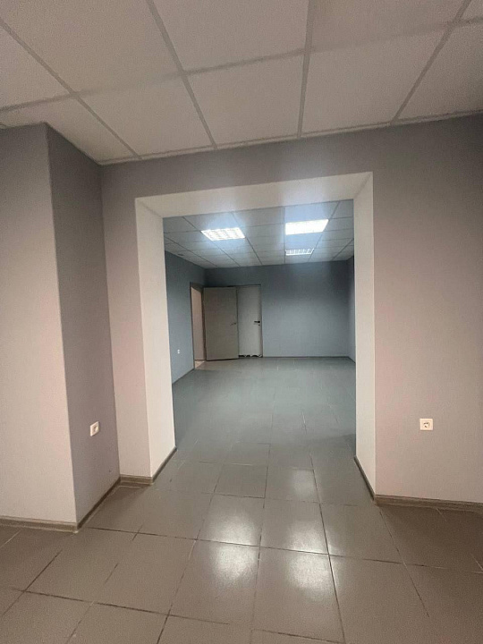 Аренда помещения свободного назначения 162,9 м2 фото