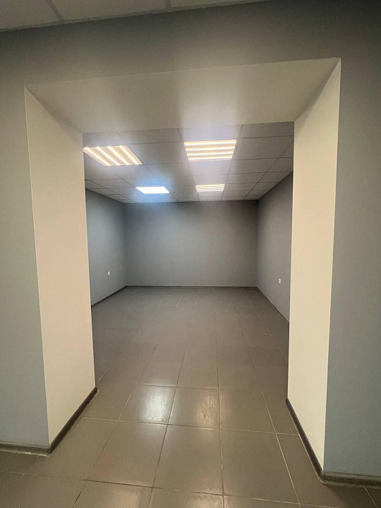 Аренда помещения свободного назначения 162,9 м2 фото