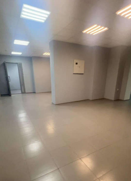 Аренда помещения свободного назначения 162,9 м2 фото