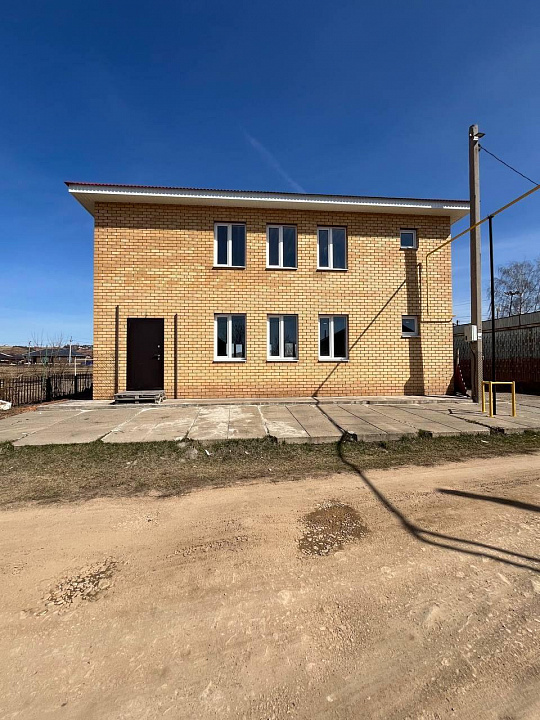 Отдельно стоящее здание  в с. Ильбухтино 180 м² фото