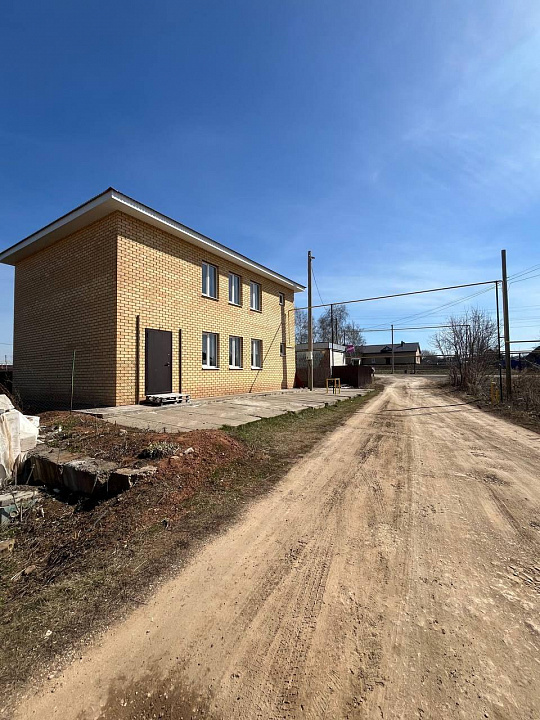Отдельно стоящее здание  в с. Ильбухтино 180 м² фото