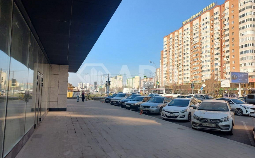Сдам помещение свободного назначения, 350 м² фото