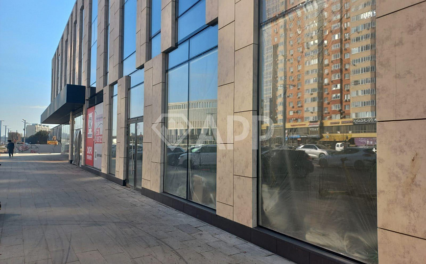 Сдам помещение свободного назначения, 350 м² фото