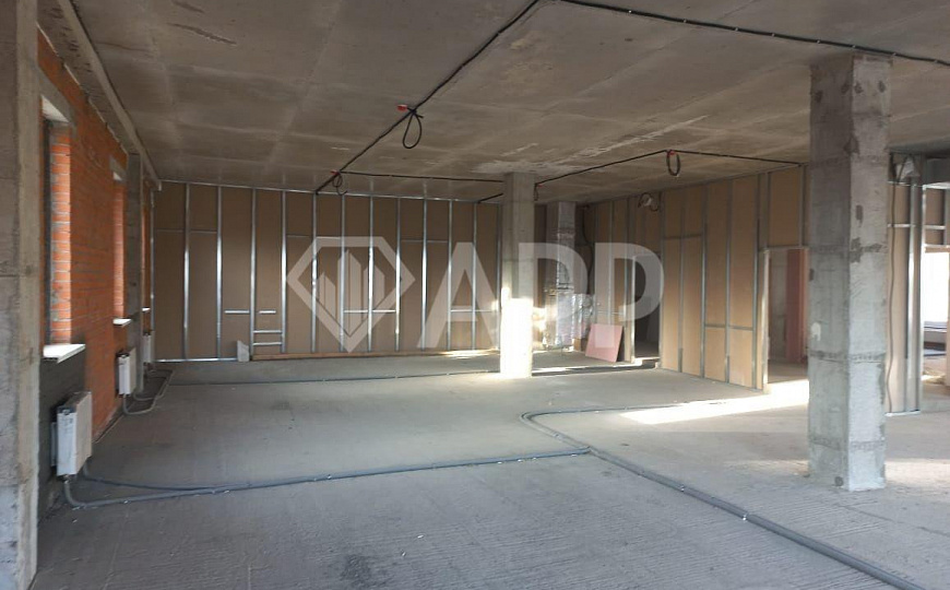 Сдам помещение свободного назначения, 350 м² фото