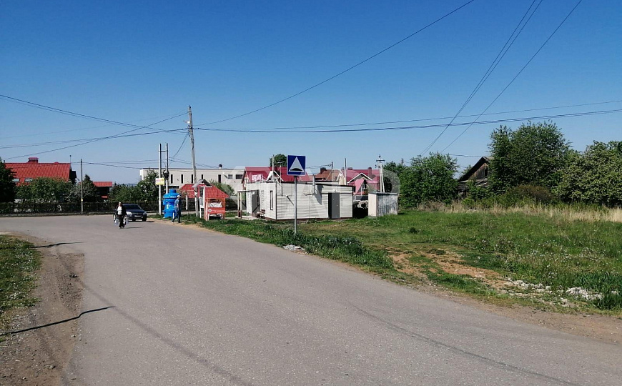 Продаются земельные участки 1 335 м² фото