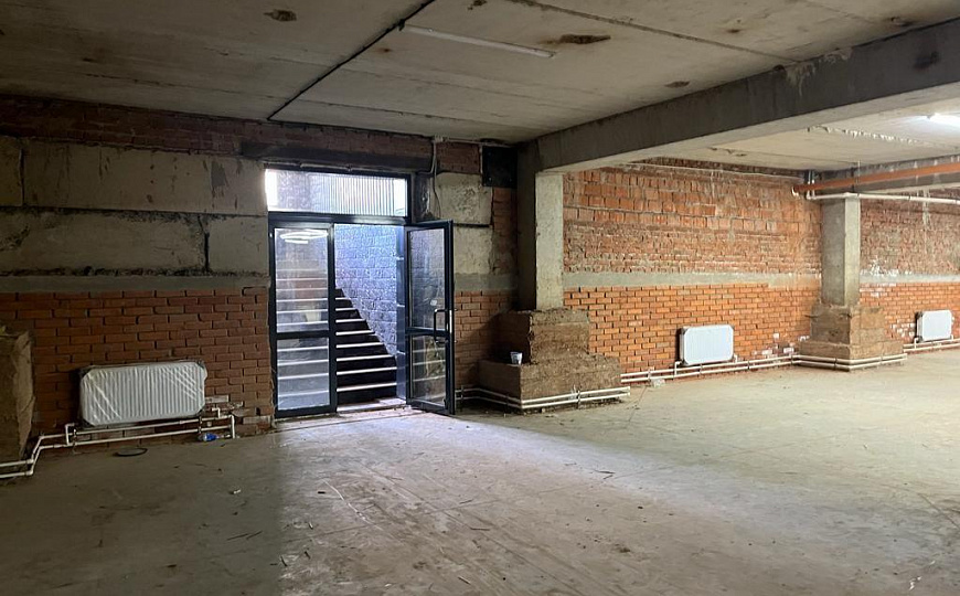 Сдам помещение свободного назначения, 1 050 м² фото