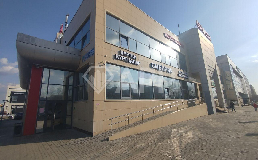 Продается помещение свободного назначения фото