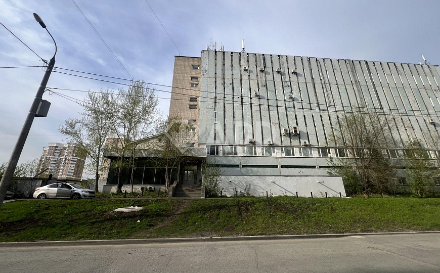 Сдаю 776м², удобная локация фото