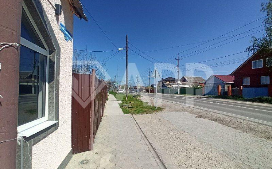 Сдам торговое помещение, 51 м² фото