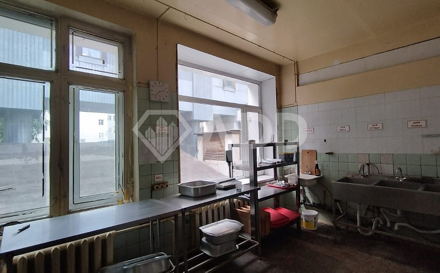 Продам помещение общественного питания, 755 м² фото