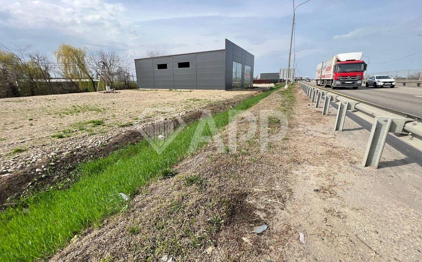 Сдаю отдельно стоящее здание, 500 м² фото