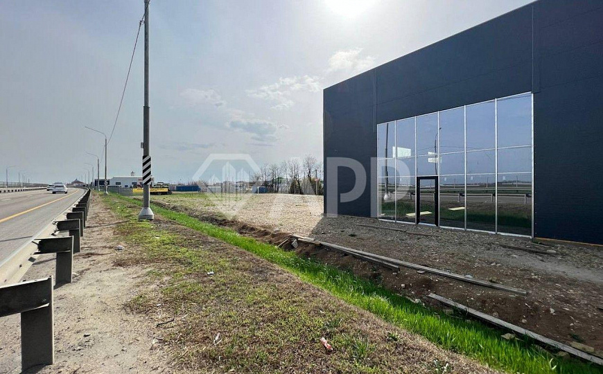 Сдаю отдельно стоящее здание, 500 м² фото