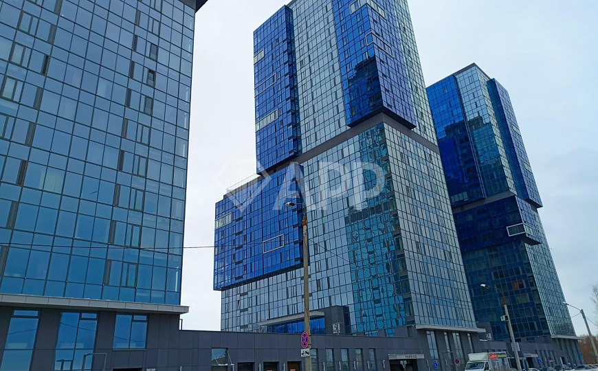 Продам пентхаус четыре стороны света. фото