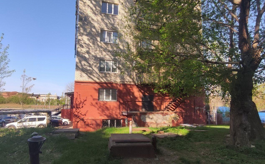 Здание с арендаторами, 2 136,9 м² фото