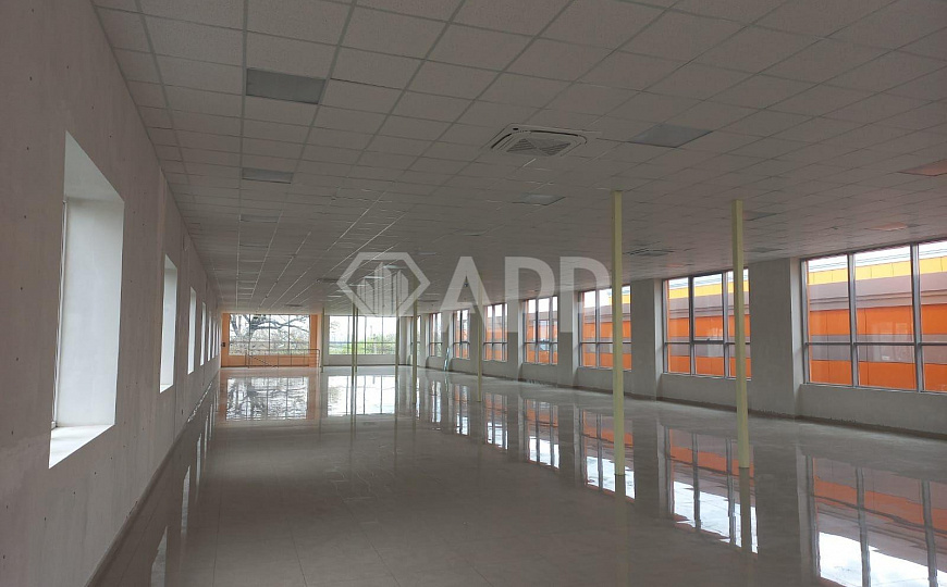 Сдам помещение свободного назначения, 700 м² фото