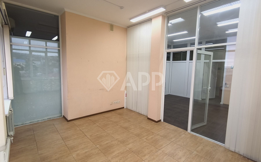 Сдам офисное помещение, 31 м² фото