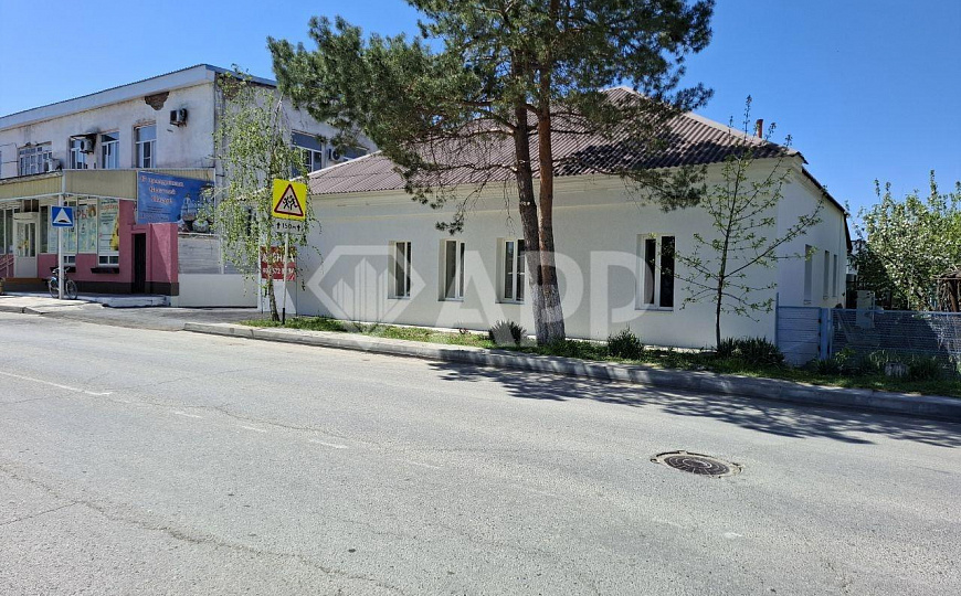 Продам офисное здание, 170 м² фото