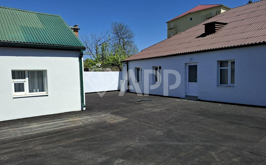 Продам офисное здание, 170 м² фото