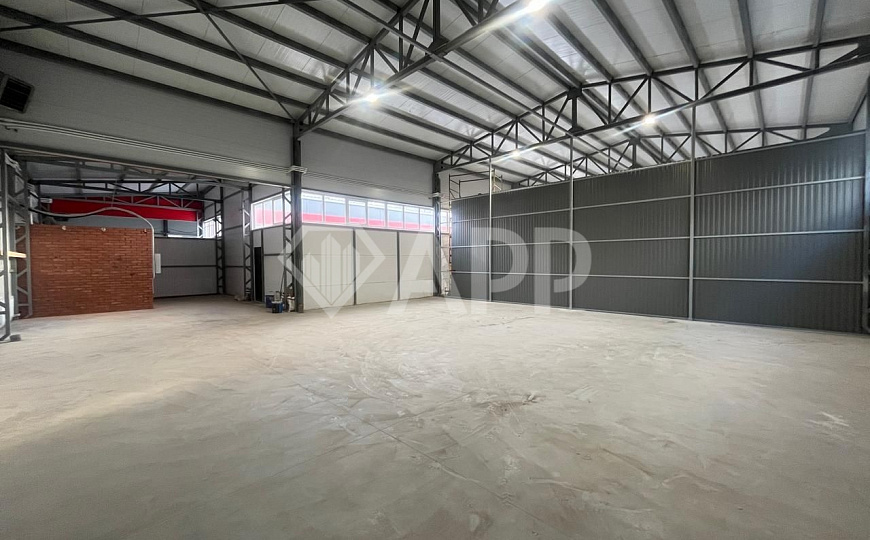Аренда теплого склада с наливными полами, 181,5 м² фото