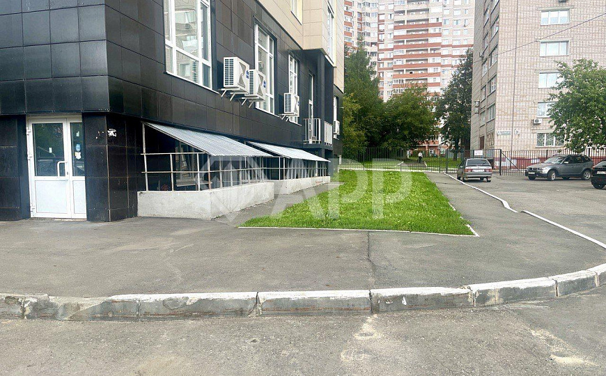 Аренда в ЖК Идеал помещения свободного назначения 430 кв. фото