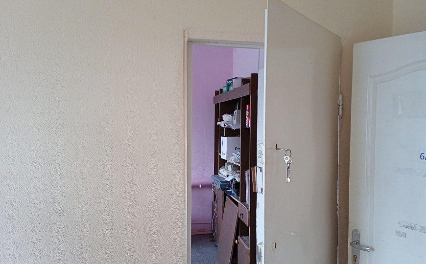 Продам помещение свободного назначения фото