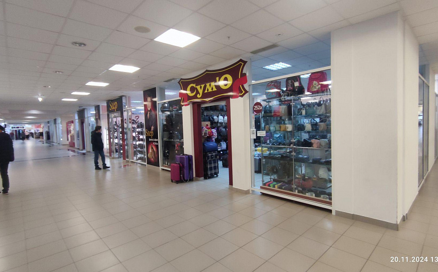 Продажа части торгового центра  фото