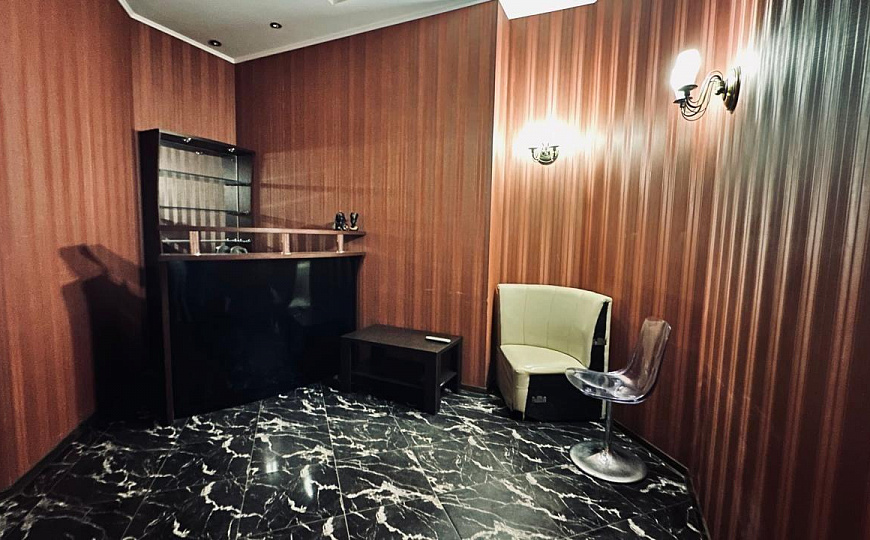 Помещение свободного назначения, 400 м² фото