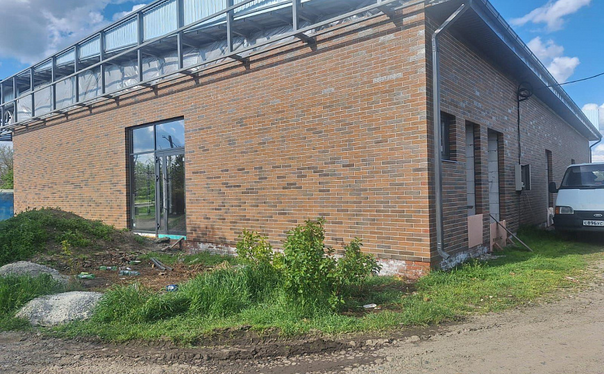 Сдам отдельно стоящее здание общей площадью 330 м² фото