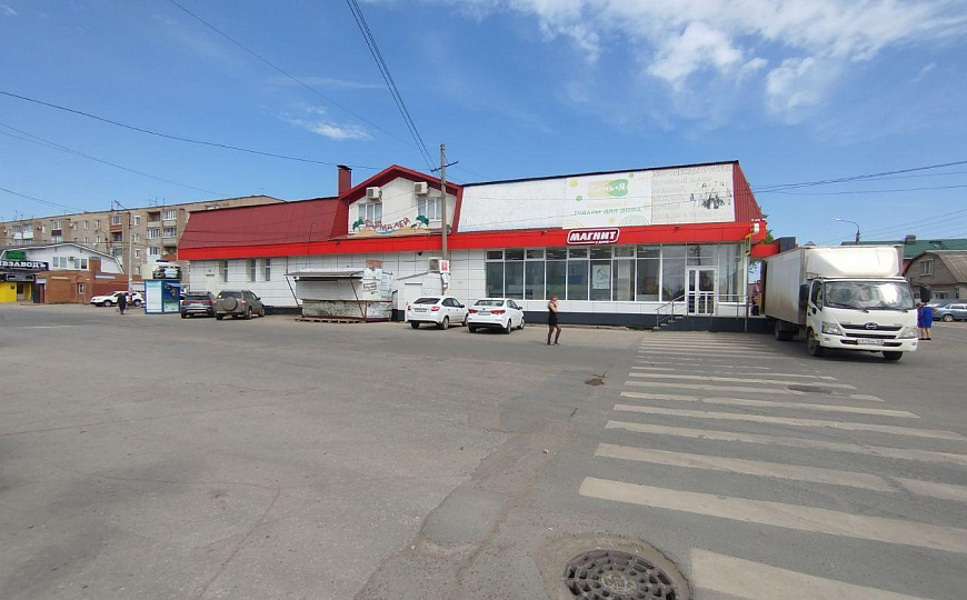 Торговое помещение 550 м2 фото