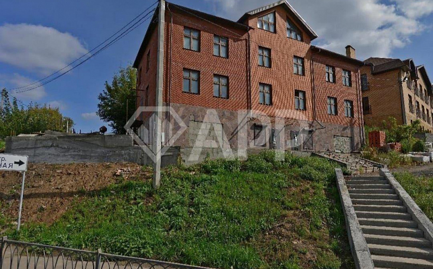 Продам здание габ 640м²  фото