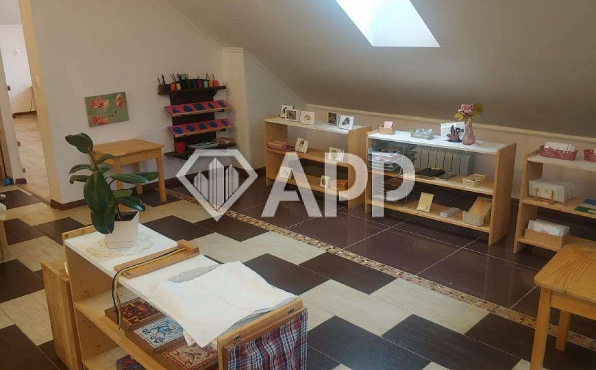 Продам здание габ 640м²  фото