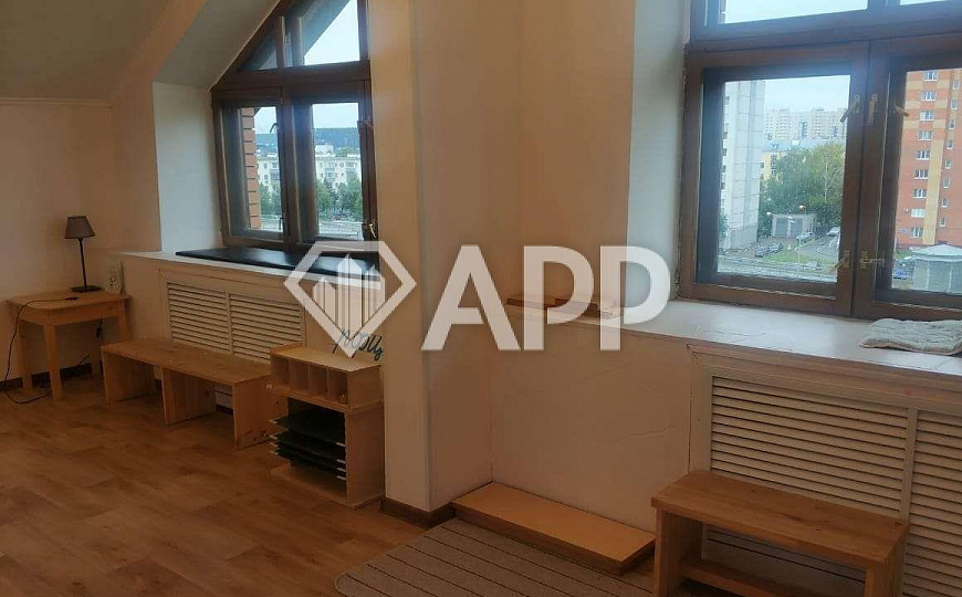 Продам здание габ 640м²  фото