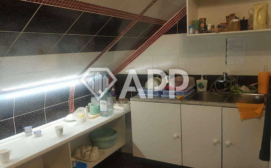 Продам здание габ 640м²  фото
