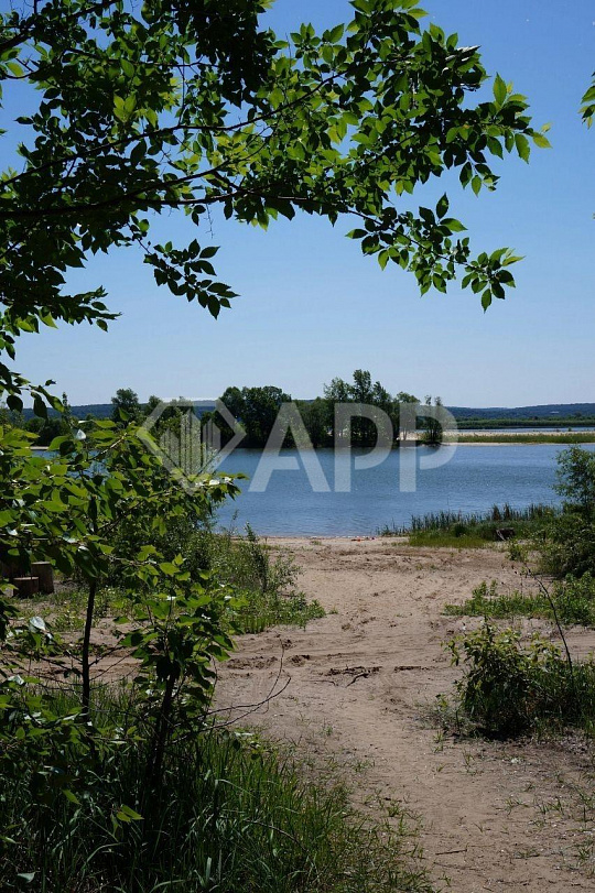Продам базу, гостиницу на берегу Волги фото