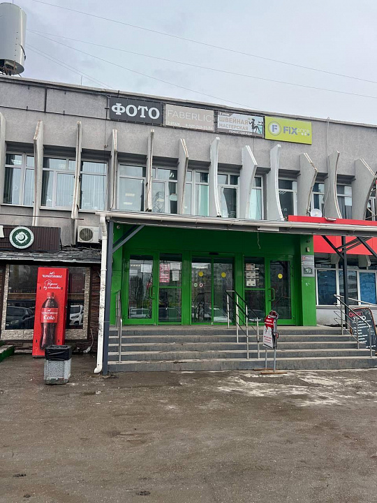 Сдается торговое помещение 80м2 с отдельным входом . фото