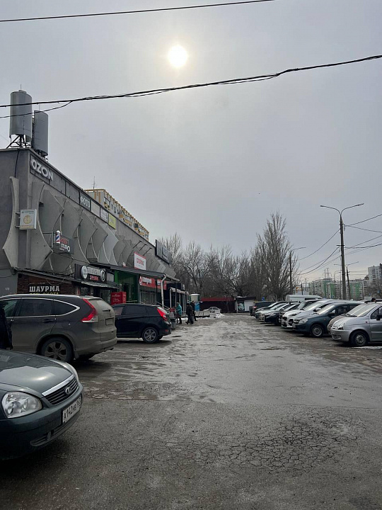 Сдается торговое помещение 80м2 с отдельным входом . фото