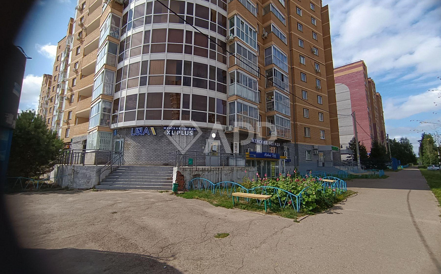 Продам помещение свободного назначения фото
