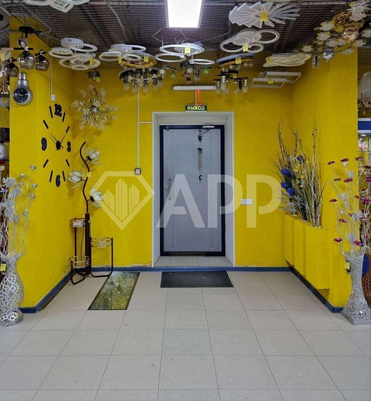 Продам помещение свободного назначения фото
