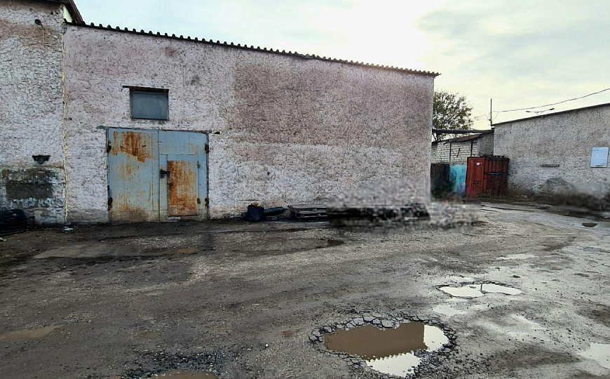 Производственная база с арендаторами, 3000 м² фото
