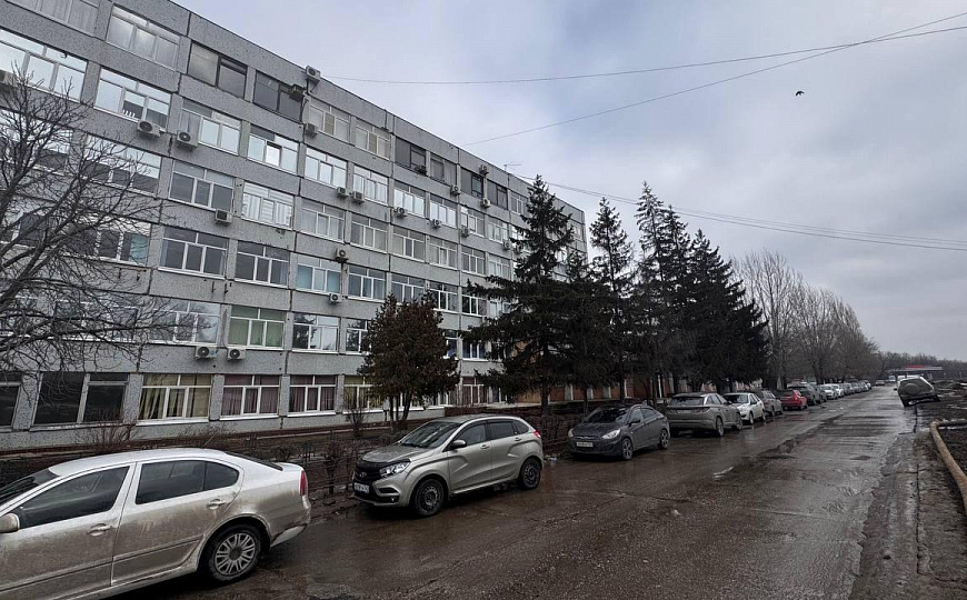 Помещения 150 кв.м. в офисном здании фото