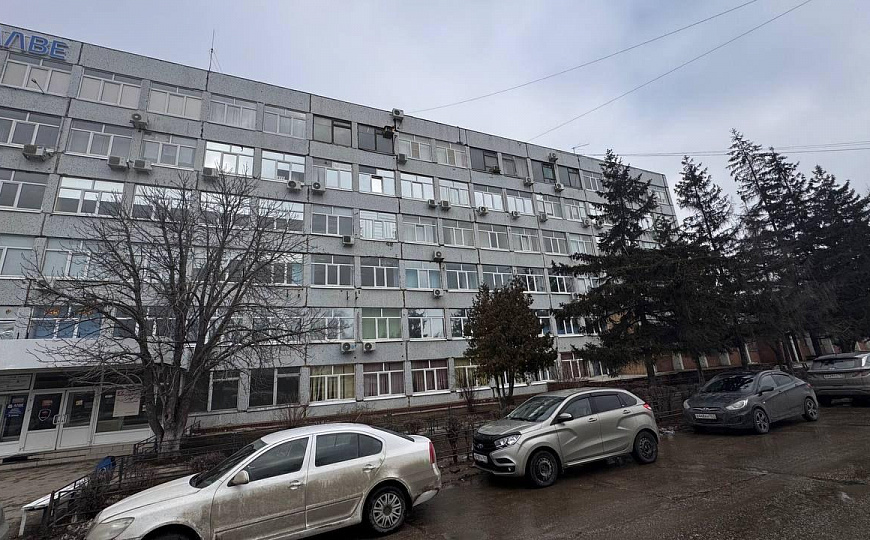 Помещения 150 кв.м. в офисном здании фото
