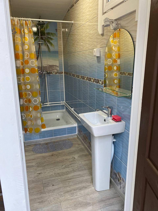 Продается База отдыха «Island Village»на острове Соляный, на берегу реки Волги фото