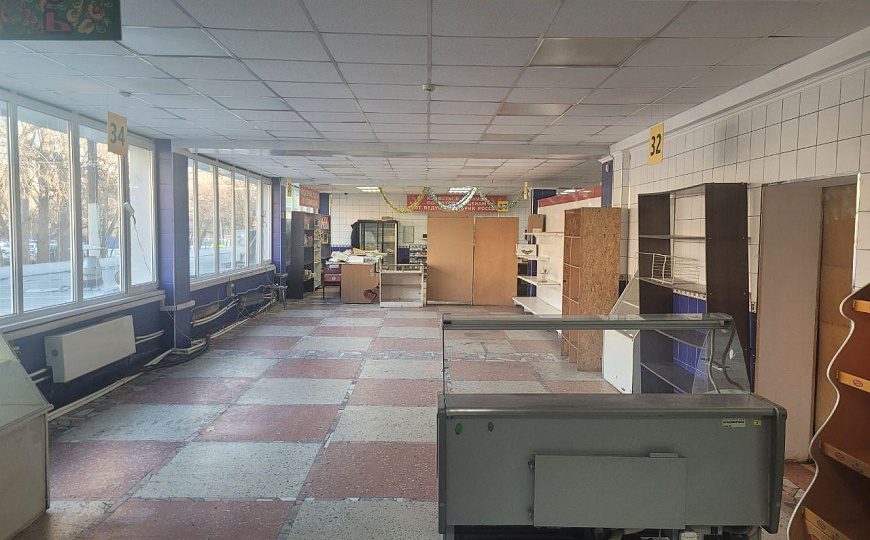 Торговый центр, 3 310 м² фото