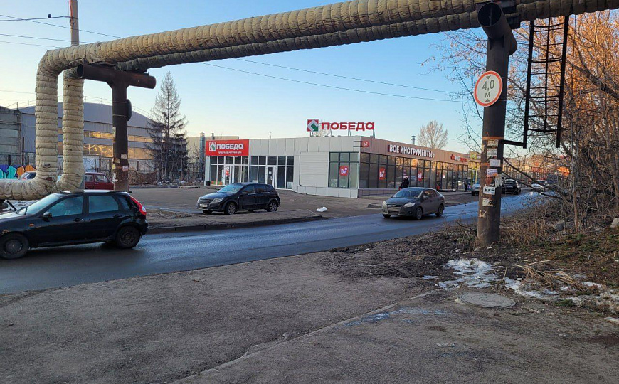 Торговый центр, 3 310 м² фото