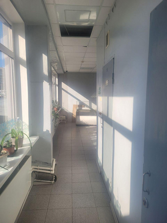 Торговый центр, 3 310 м² фото