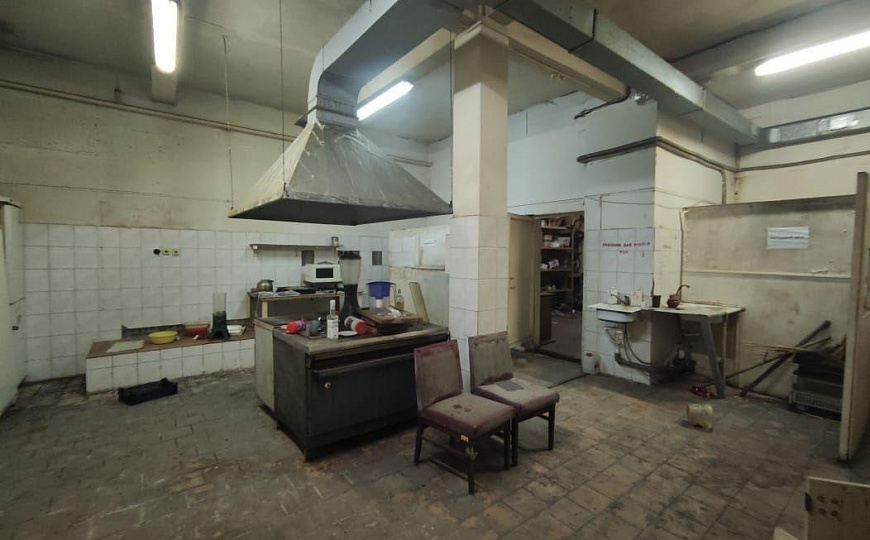 Склад, бар, кафе, 258 м2 фото