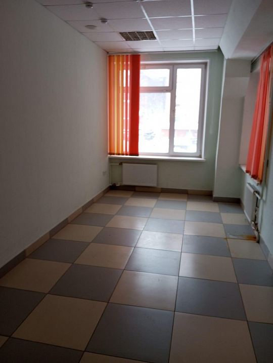 Сдам помещение свободного назначения, 560 м² фото