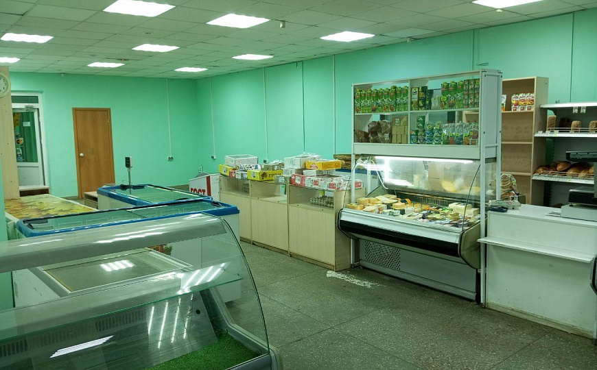 Сдаются торговые помещения от 15 м² до 400 м²  фото