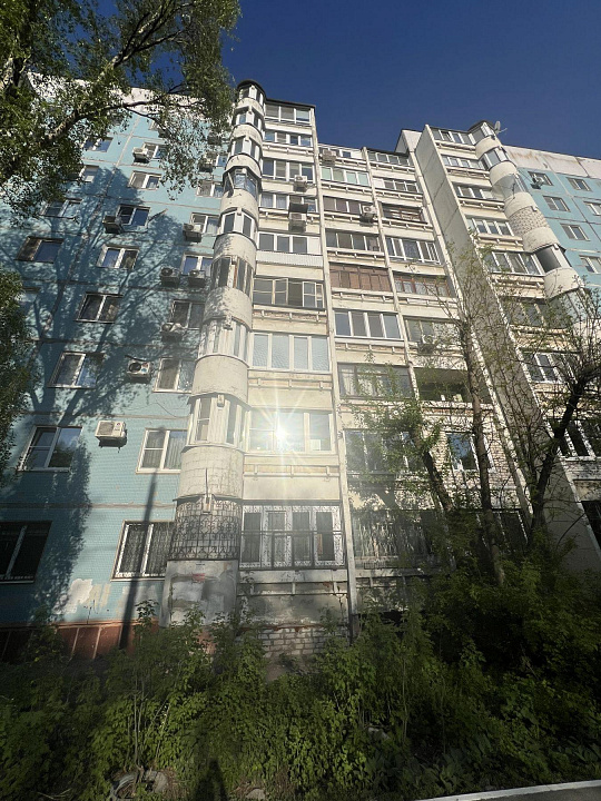 Продается торговое помещение на первой линии 43м2  с арендаторами ОЗОН  фото